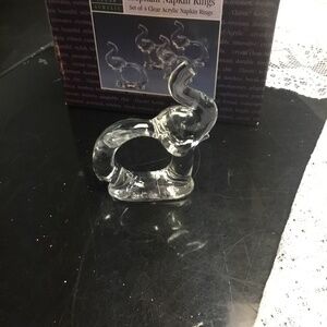 Napkin ring, dinner party, elephant vintage Pier 1 nickel plated napkin ring